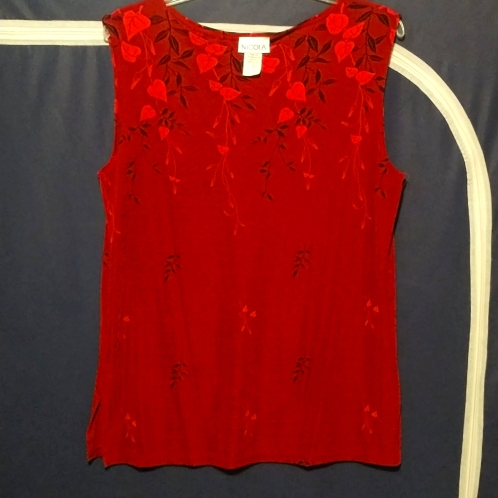 NICOLA stretchy Ladies top